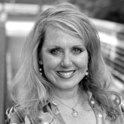 Pamela Abeyta, Principal Valiant
